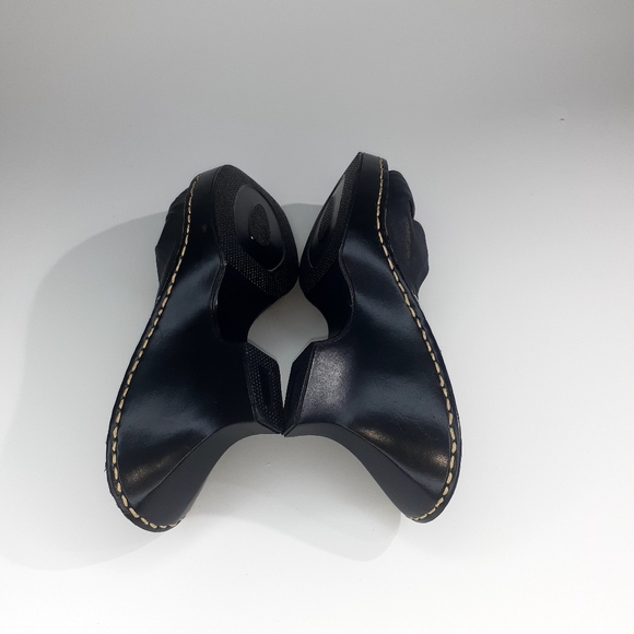 Women's Black  Leather Slip On  Open Toe by Cherokee  Size 10. - Picture 9 of 12